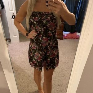 Floral strapless dress ruffle bust